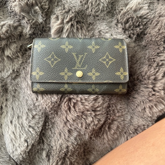 Louis Vuitton Vintage Wallet SET - Picture 8 of 16